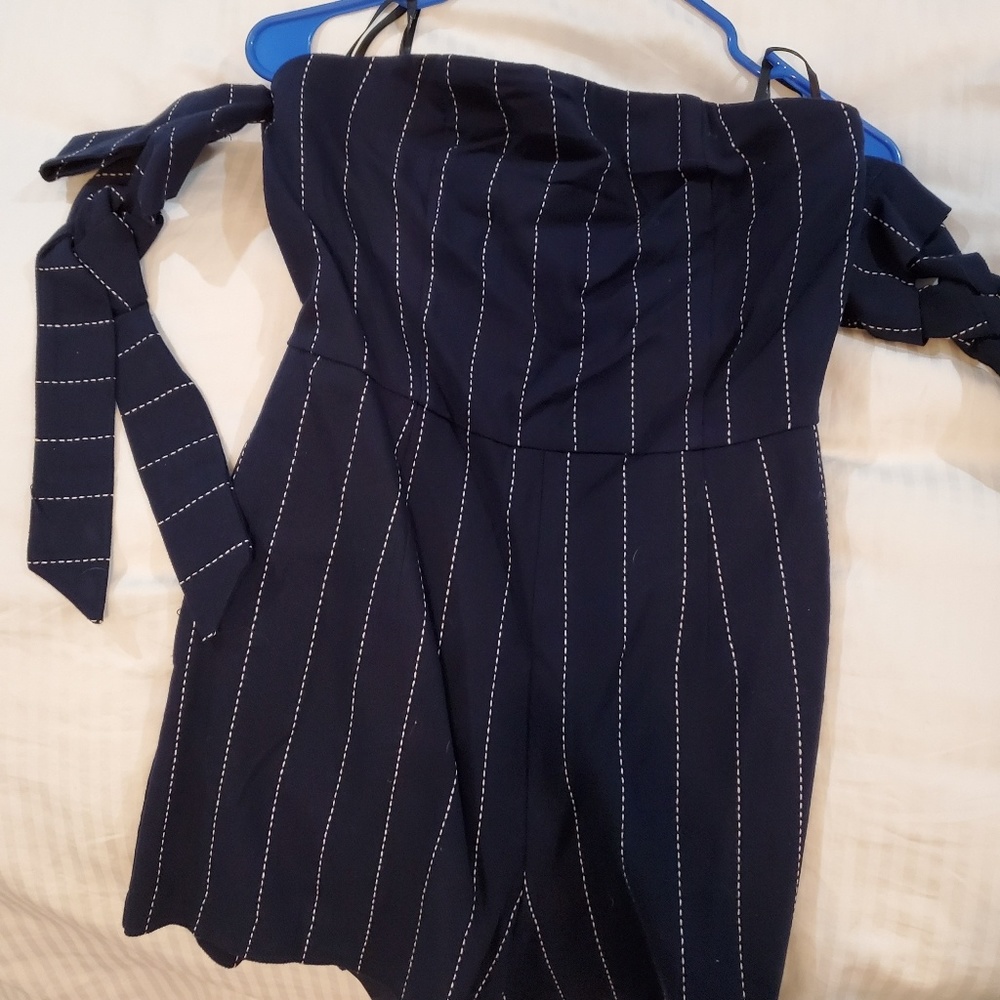 Jean romper with tie sleeves